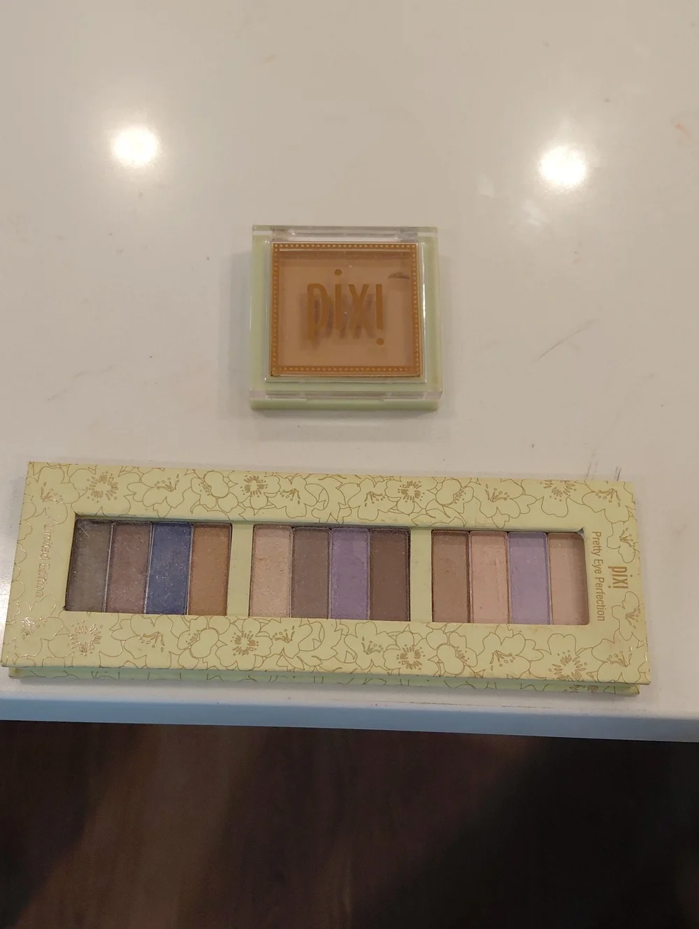 Pixi Lavender & Neutral Eyeshadow Palette with Peach Blush..2 Beauties For Sure!